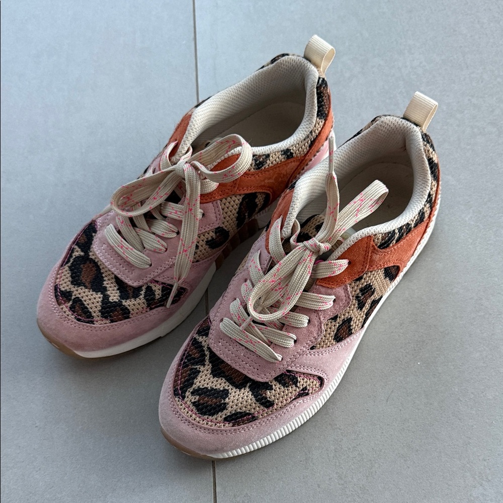 Scotch & Soda Pink and Tan Leopard Sneakers